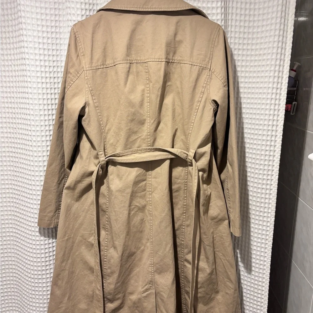 GAP Women's Classic Beige Trench Coat - Picture 6 of 6